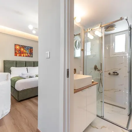 Acropolis Divine Penthouse