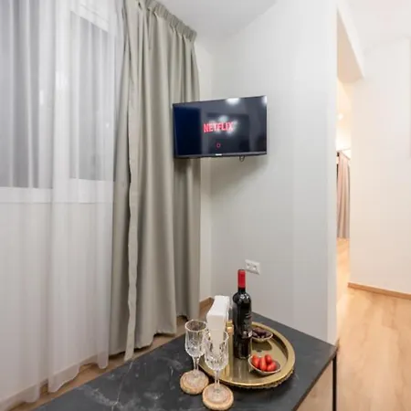 Acropolis Divine Penthouse *